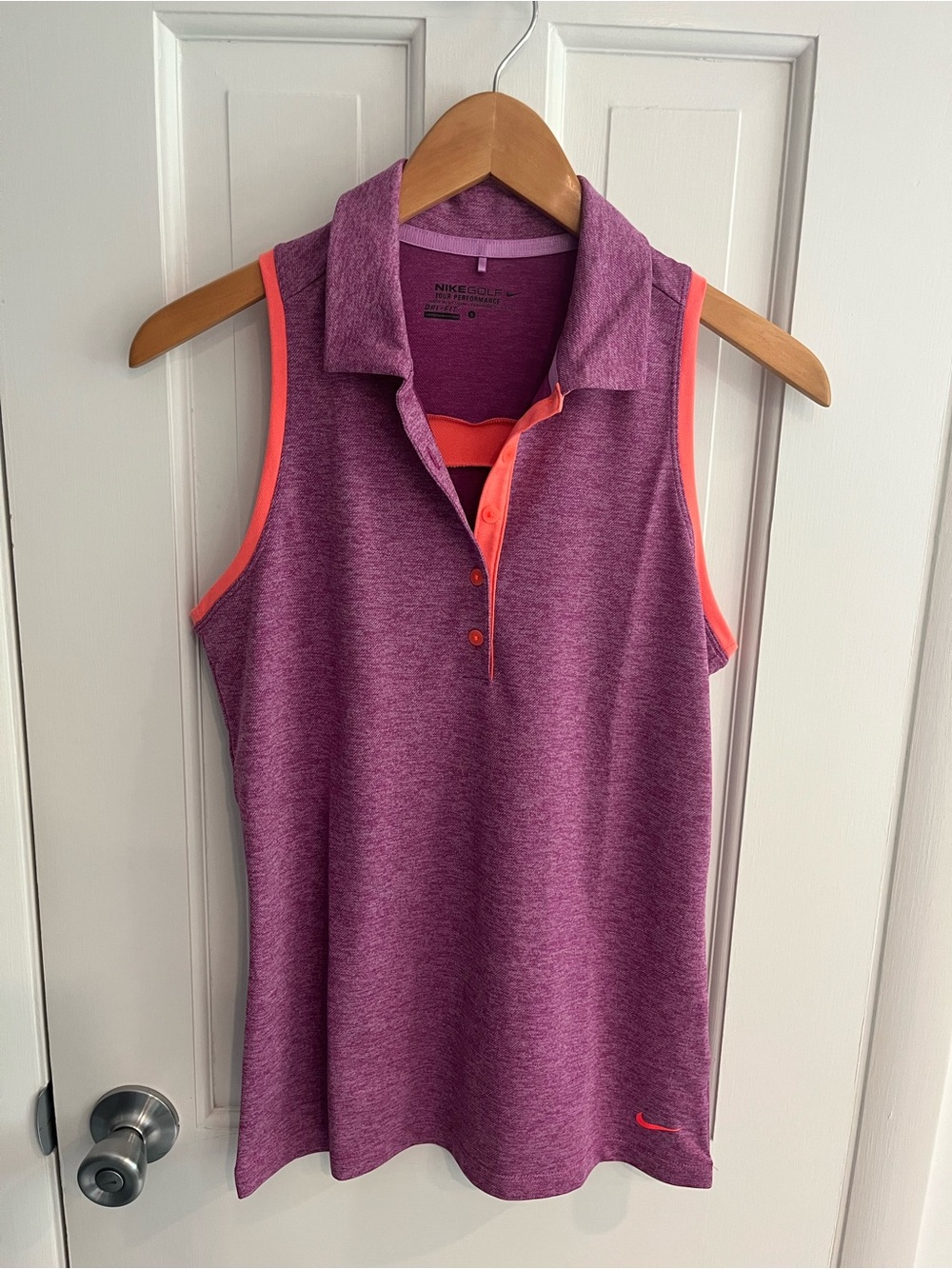 Nike Golf Tour Performance Dri-Fit Sleveless Top, Women’s S